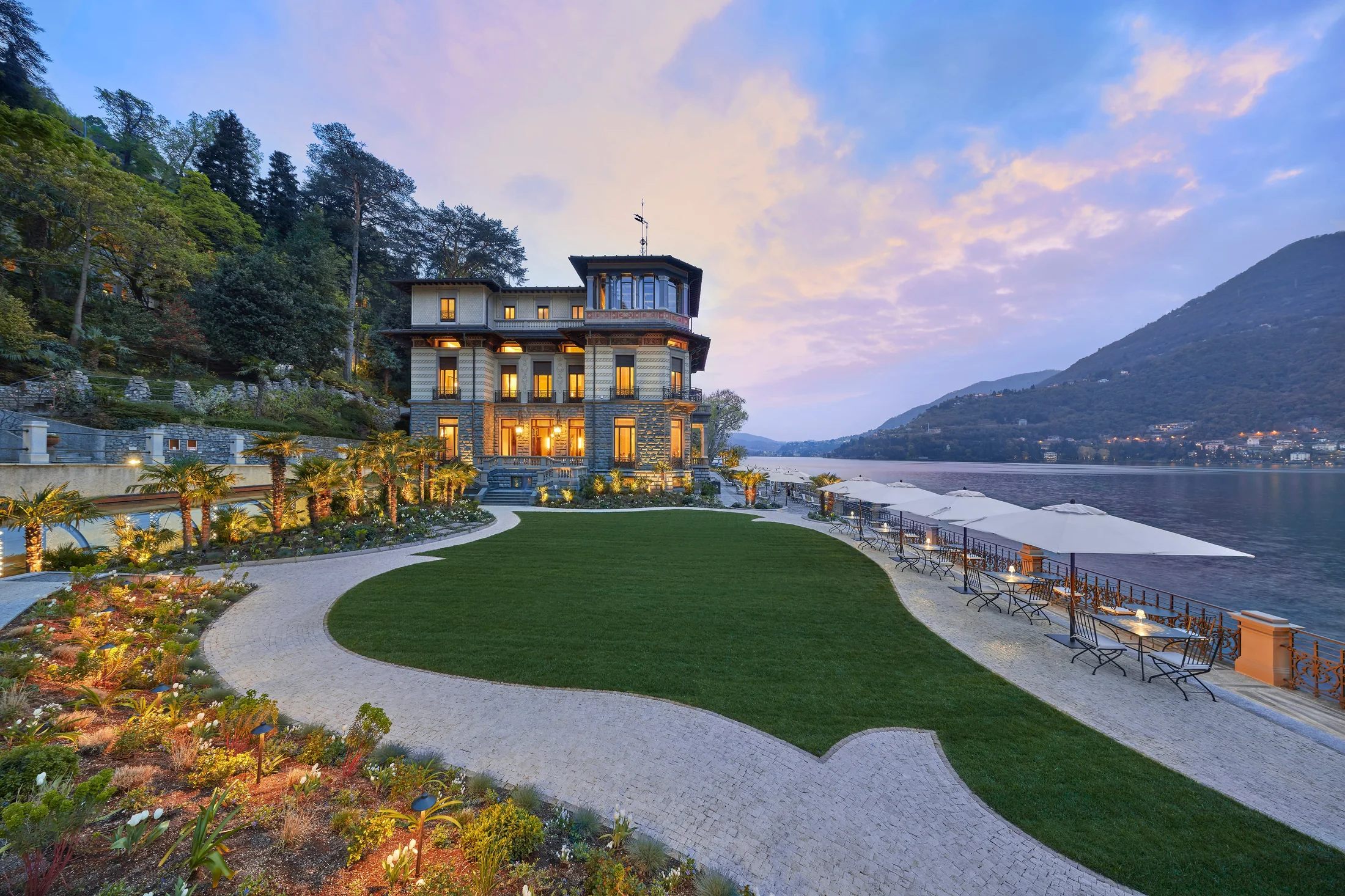 Mandarin Oriental, Lago di Como in Blevio: the historic villa, lakeside lawn and terrace at dusk