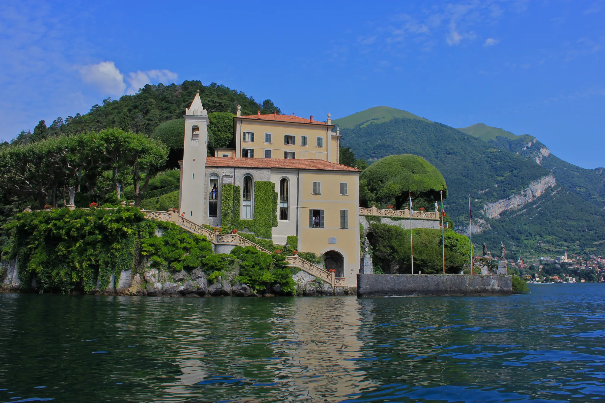 Villa del Balbianello on its promontory at Lenno, seen from Lake Como