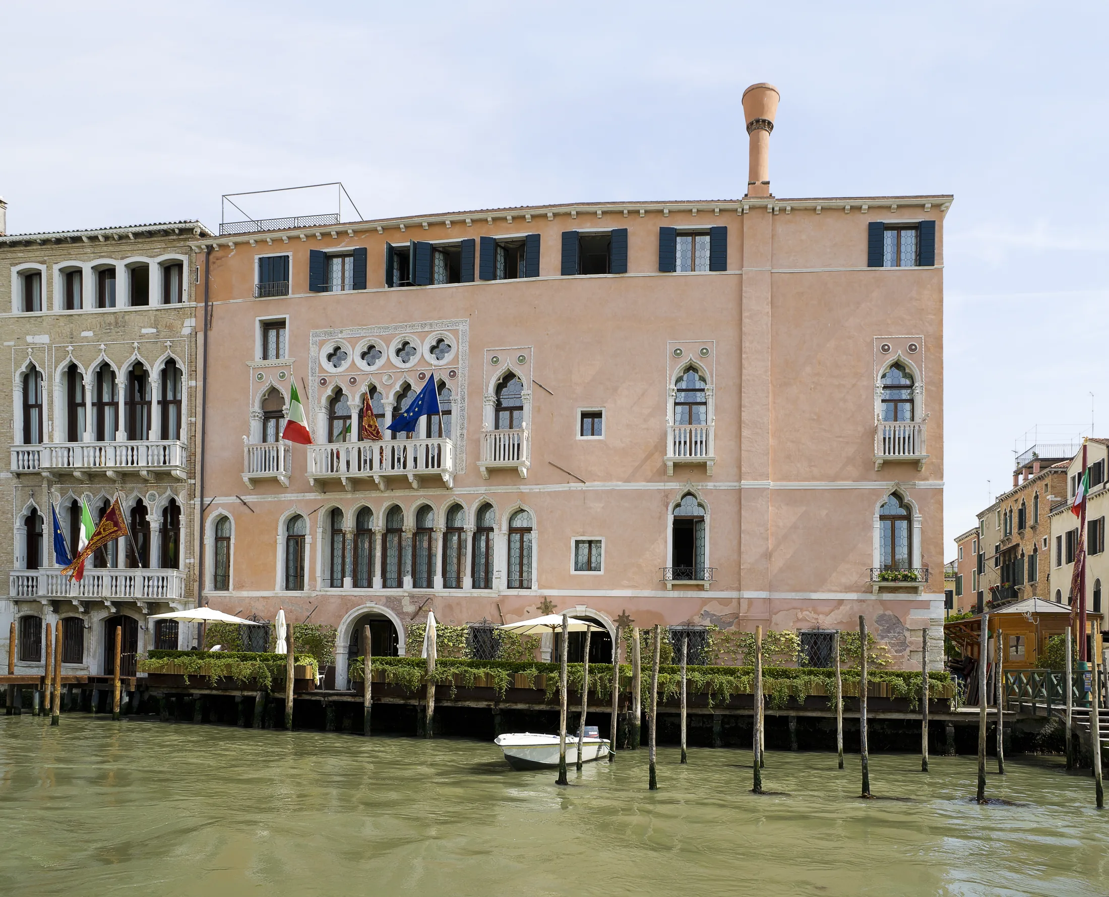 Ca’ Sagredo, the pink palazzo on the Grand Canal